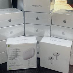 Air Pods Pro 2nd Generation With Mag Safe Charging Case
