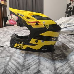 Motocross Dirt Bike Atv Helmet 