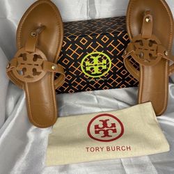 Tory Burch Sandal / Tory Burch Sandal /Brown Color/ Flat