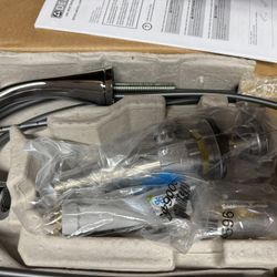 NEW* Delta Faucet 2 Handle Lavatory 