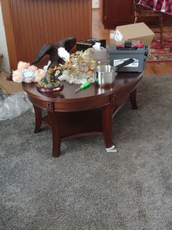 Coffee Table Cash Only REDUCED WAS $200