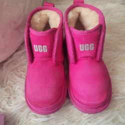 Kids UGG Sz 12