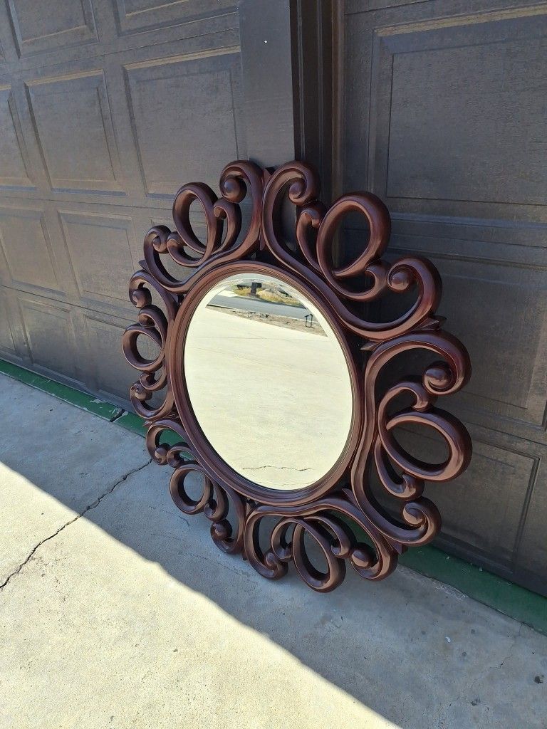 Mirror 