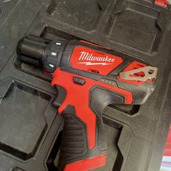 Brand New Never Used Milwaukee M12 Drill