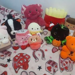 Plushies 