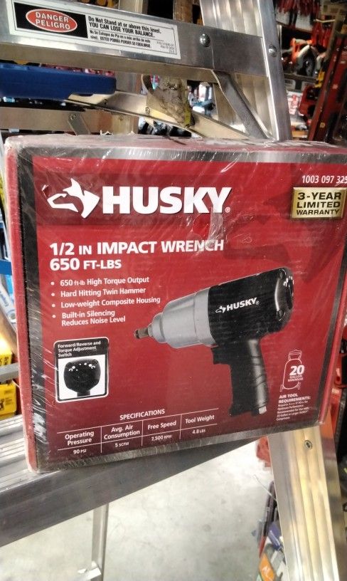 Husky 1/2" IN. Impact Wrench 650ft.lbs