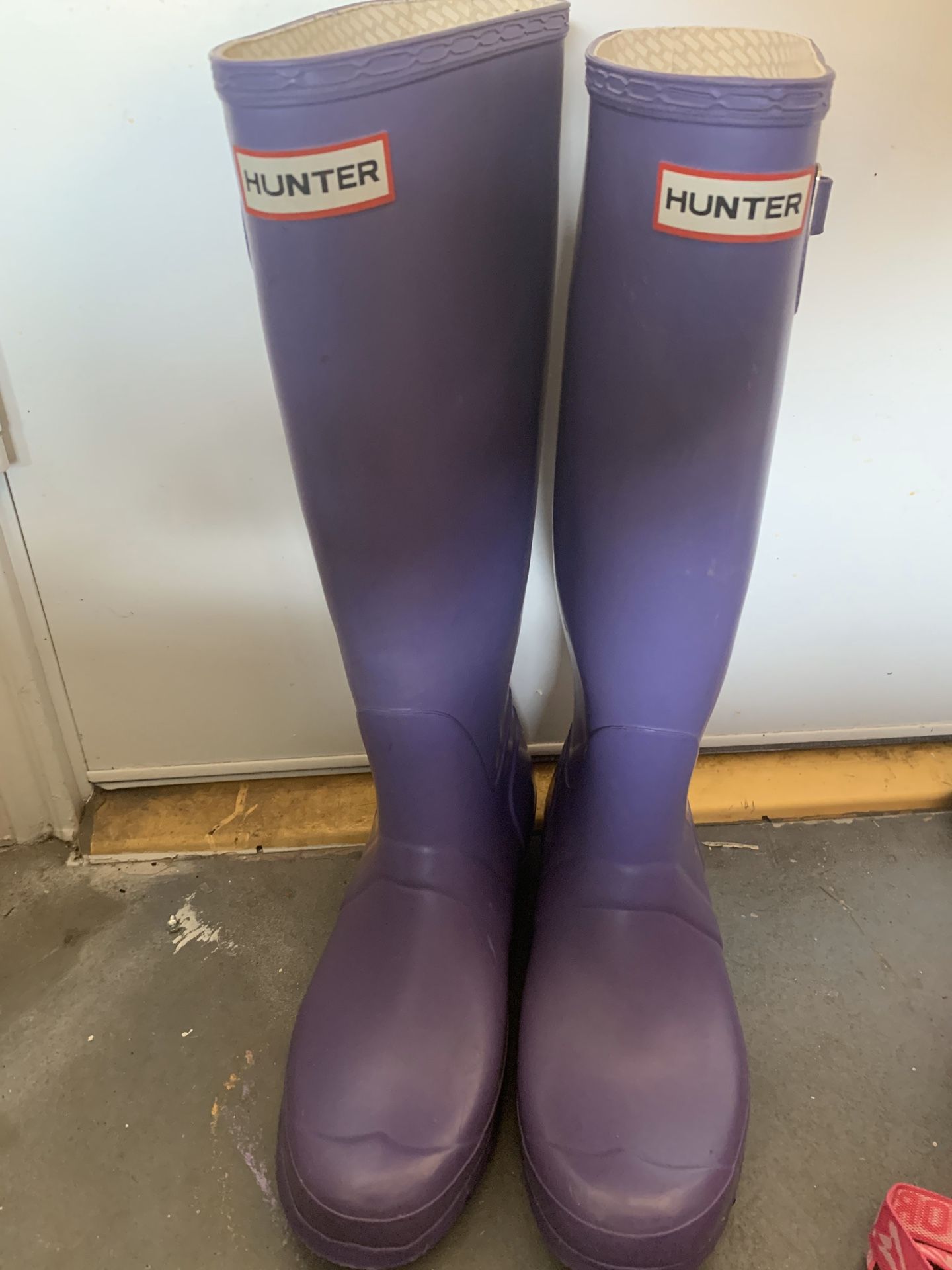 Hunter rain boots size 10