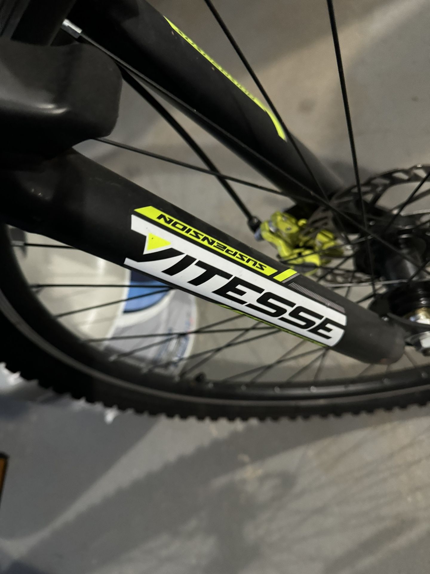 Genesis 72950 29inch Incline Mountain bike for men for Sale in