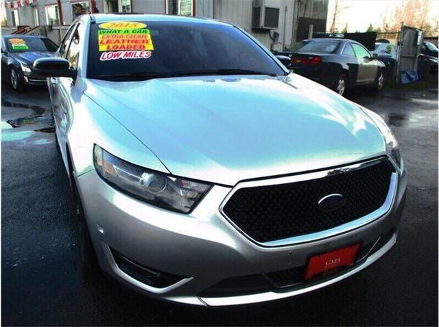 2015 Ford Taurus