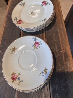 Limoges Gold Trim Dessert/Tea plates set of 8