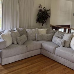 Sofia sectional couch (3 pieces) bob's furniture