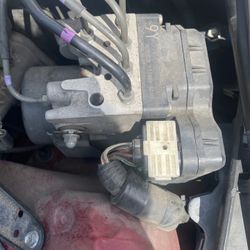 ABS Pump hydraulic |Lexus IS350