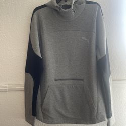 Grey Puma Pullover Hoodie (L)