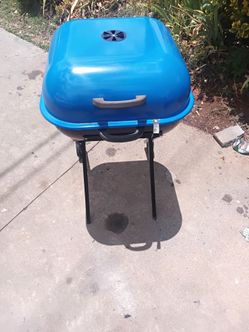 Charcoal grill