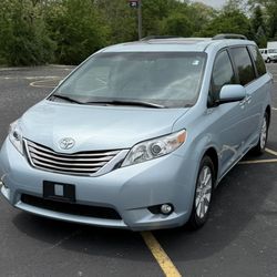2015 Toyota Sienna Limited AWD