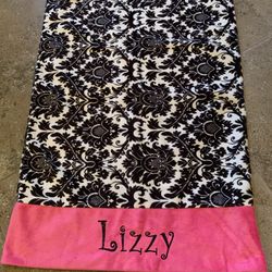 “LIZZY” Monogrammed Pillow Case, Queen Size 20”x30”