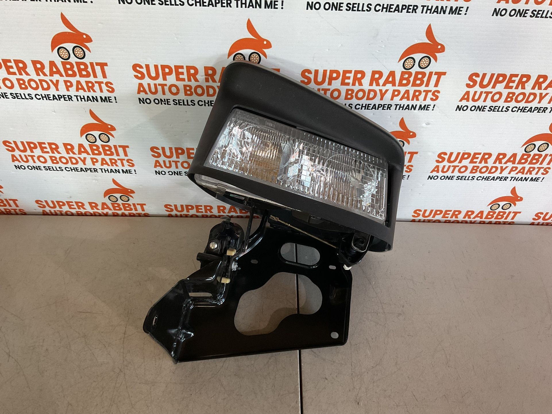 1997 Corvette C5 Driver Halogen Headlight w/Motor & Cover CHEAPEST✅ORIGINAL 2004