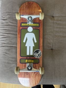 Girl Simon Bannerot “Fille” Complete Skateboard – Royal Trucks + Chocolate Wheels