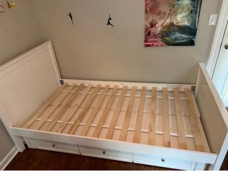 Twin White Wood Bed with Six Under Storage Drawers
