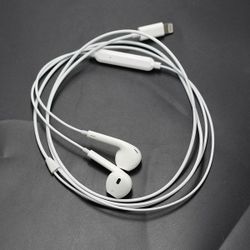 Apple headphones