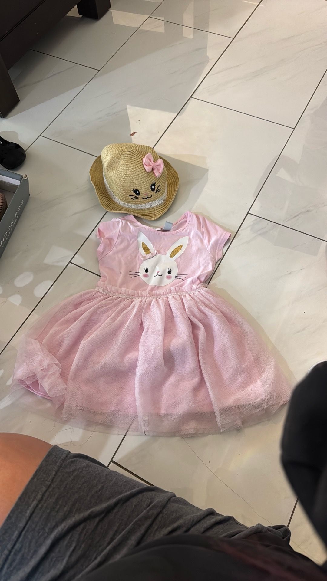 3 T size dress and matching hat