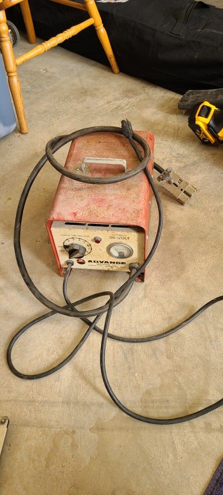 36 Volt Battery Charger