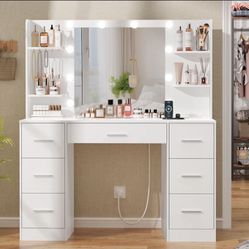 Never Used. Large Vanity Desk with LED Lighted Mirror 