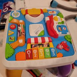 Fisher-Price Laugh & Learn Around The Town Learning Table