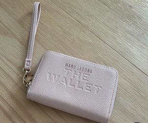 Wallet  pink Mac Jacob