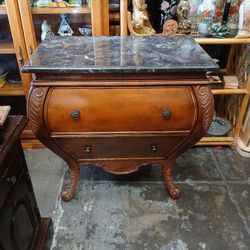 Bombay Traditional Bombe Chest With Marble Top
