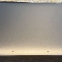 Apple MacBook Pro 13” M2 2022 