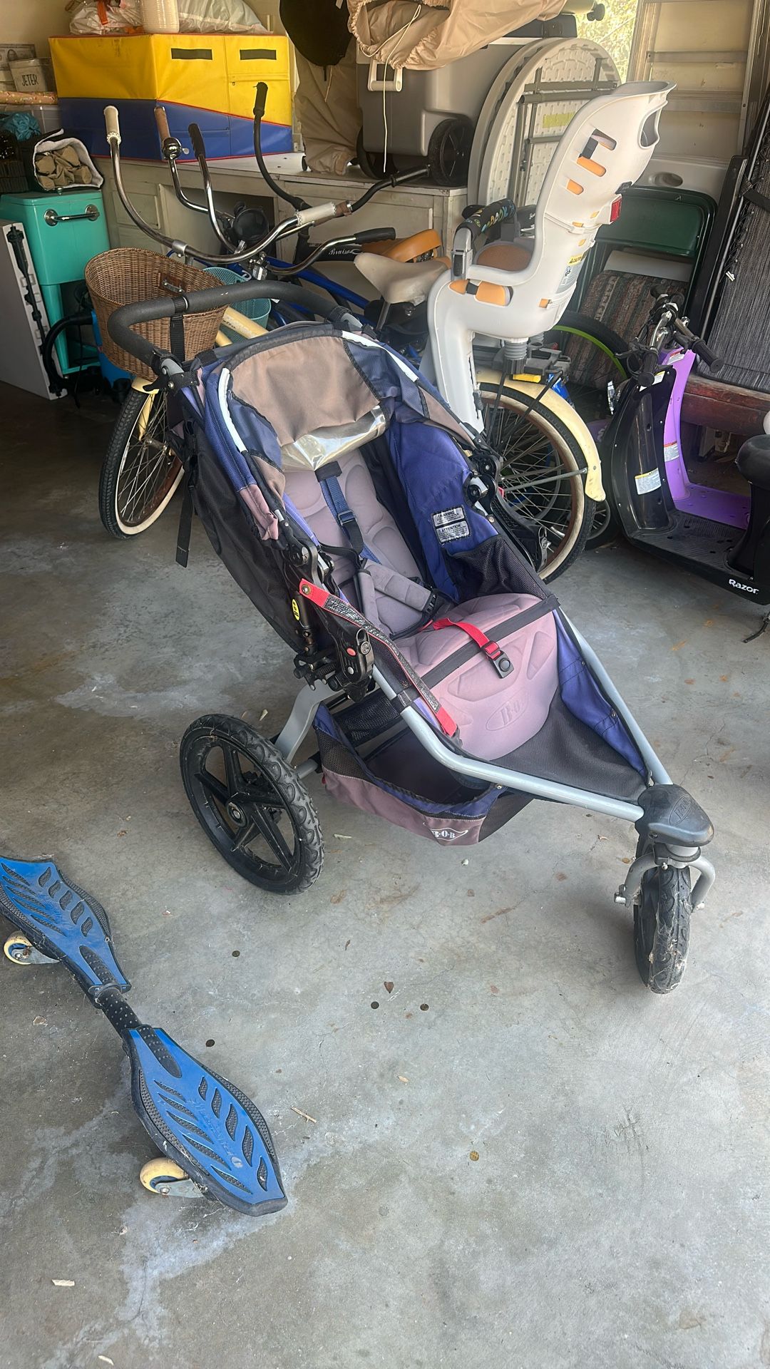 Single BOB Stroller 