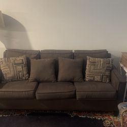 Pullout Couch W Mattress 