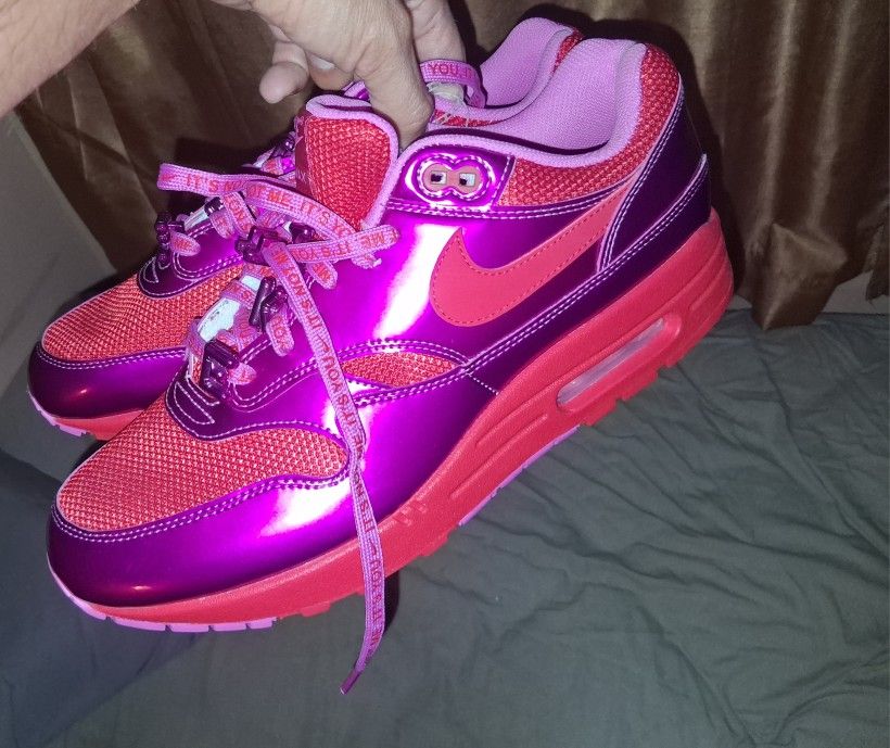 nike size 11 shoes price negotiable air max prm 1