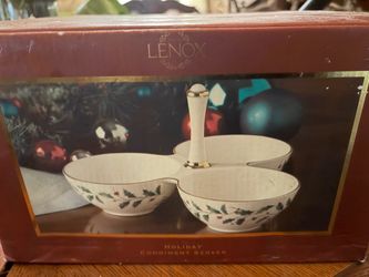 Lenox 3 condiment Christmas holder