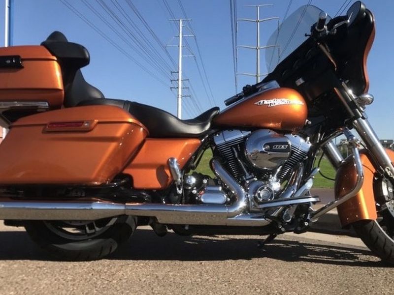 Harley-Davidson FLHX - Street Glide