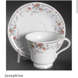 Fine China Dinnerware Sets