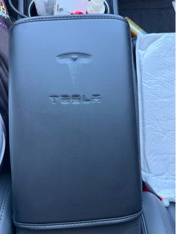 Tesla arm rest cover