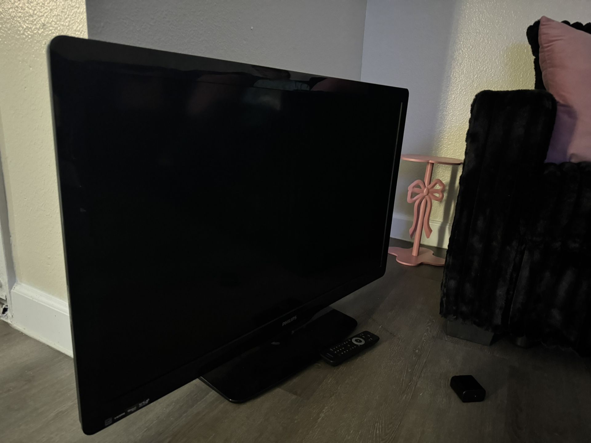 Phillips 42 Inch Tv