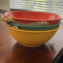 Ceramic Serving Bowls