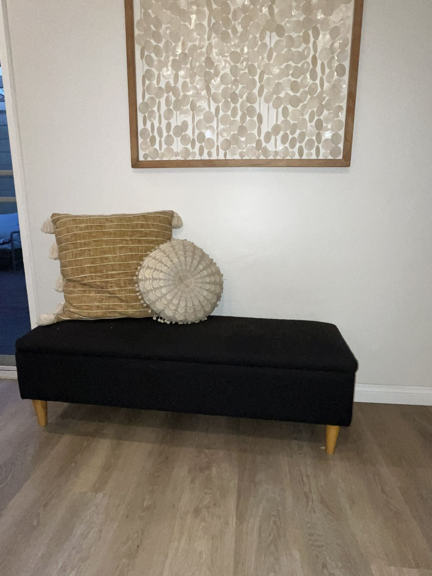 Boucle Storage Bench With Wood Legs
