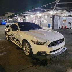 2016 Ford Mustang
