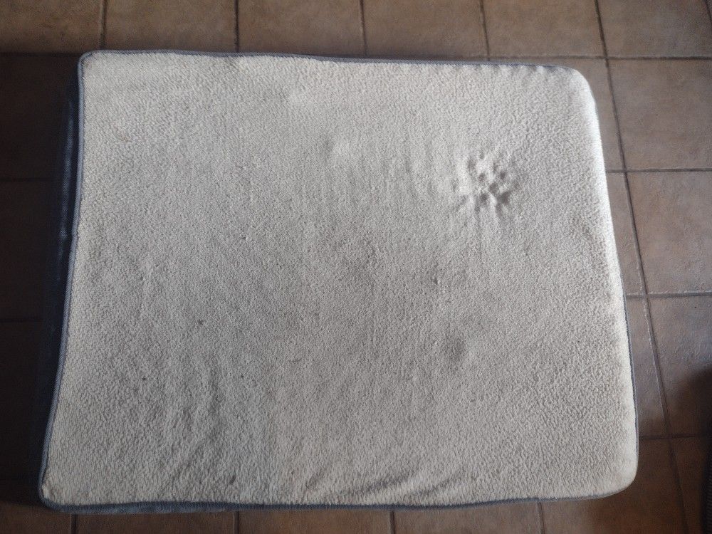 EXTRA LARGE ORTHOPEDIC DOG BED 48in × 38in 