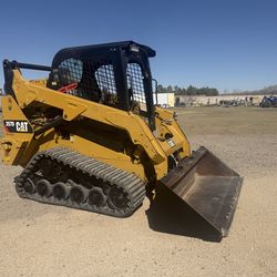 2014 cat skidsteer bobcat