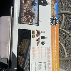 Terrarium / Fish Tank  10gallons With Equipment 