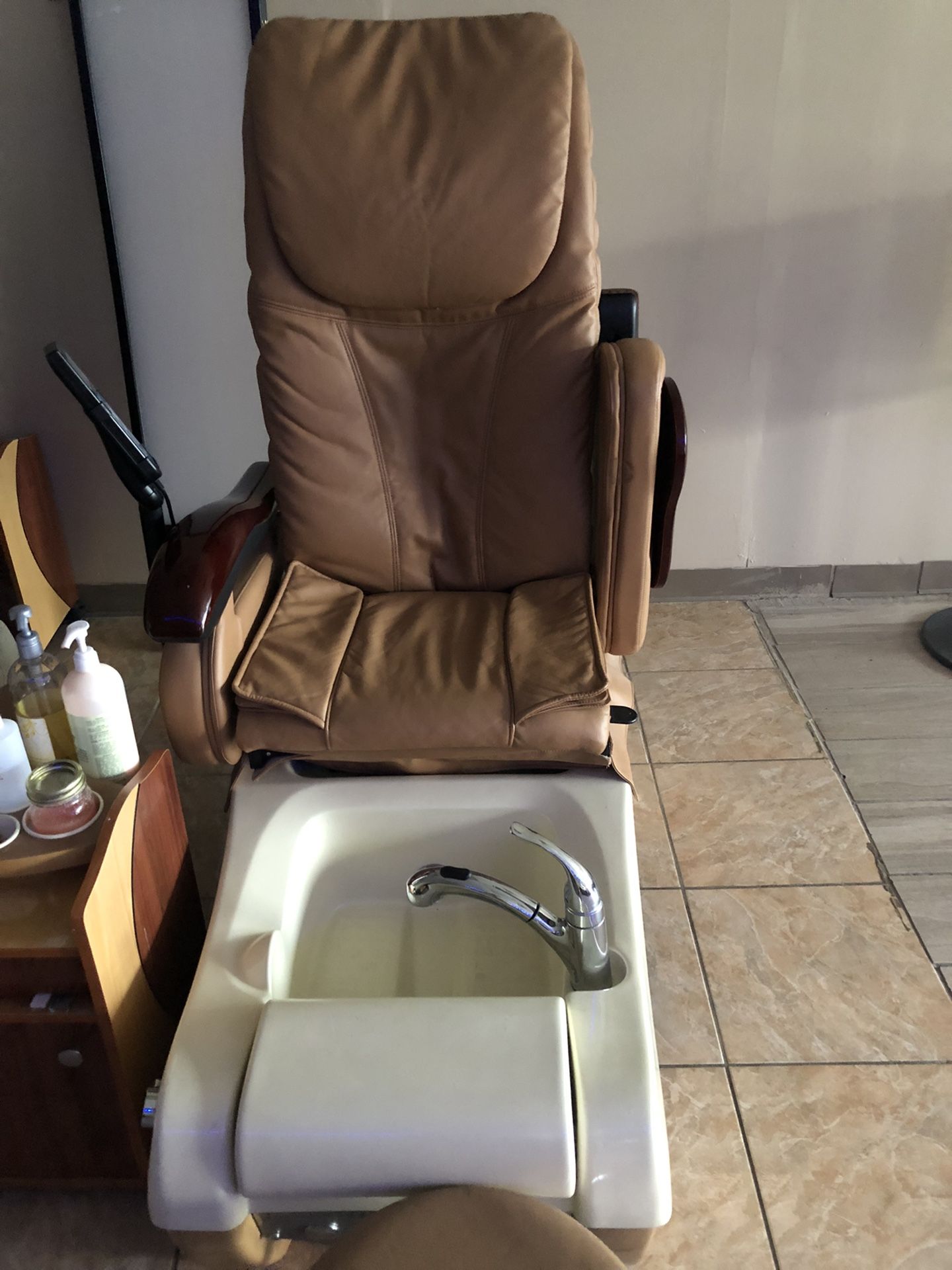Pedicure Salon Chair 