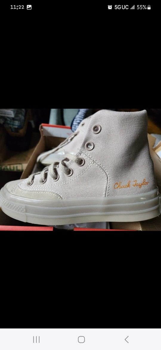 CONVERSE CHUCK TAYLOR