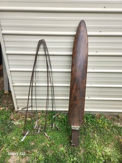 Trapping stretchers and fleshing beam