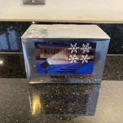 Winter Magic Snowflake LED Projector Indoor/Outdoor 7.9”