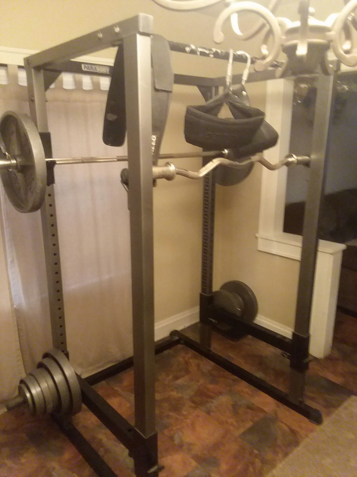 Parabody squat rack home gym can a 70 lb weights 2 weight bars and more